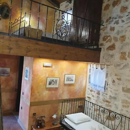 Traditional Stone 